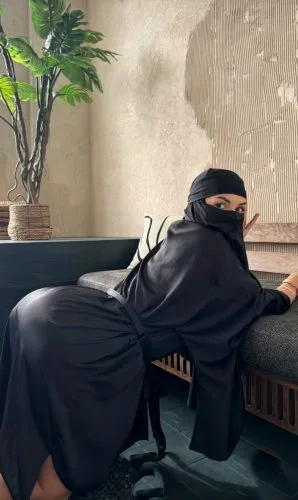 Uzun Boylu Çekici Yalıkavak Escort Bayan Güneş