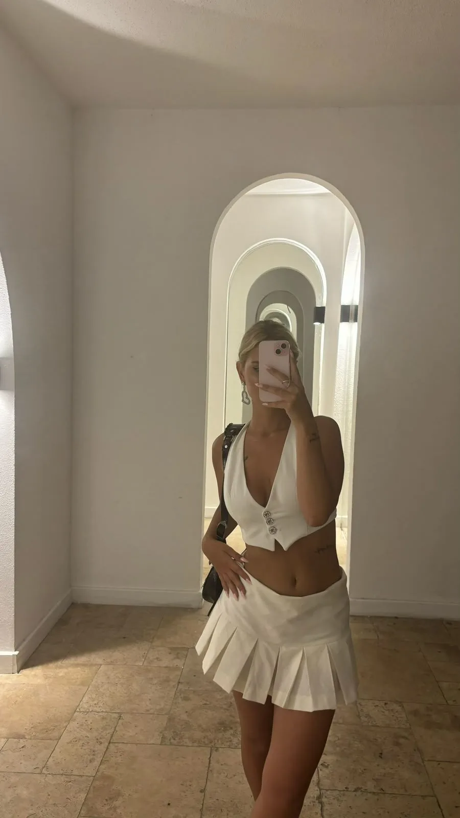 Seksi Çamlık Escort Bayan Pınar 20 Yaşında