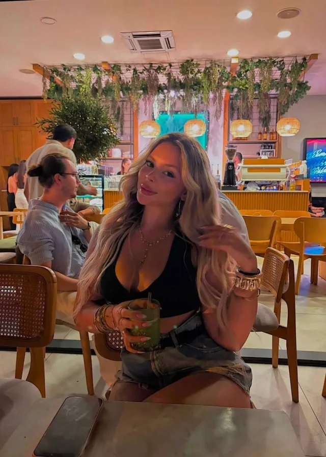 Akyarlar Escort jale Orijinal Sarışın